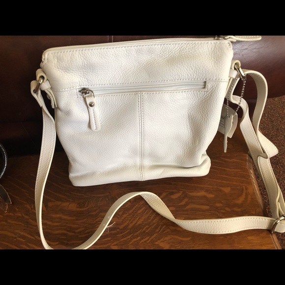 croft & barrow Bags | Croft Barrow White Genuine Leather Purse | Poshmark